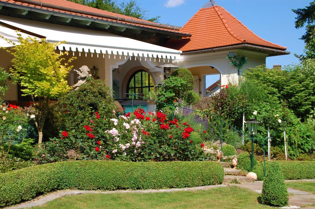 Appartement Haeusl Im Park à Bad Birnbach Extérieur photo